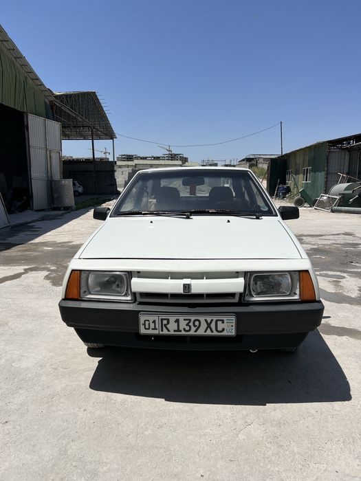 Лада 2108 Хэтчбек 1987 год
