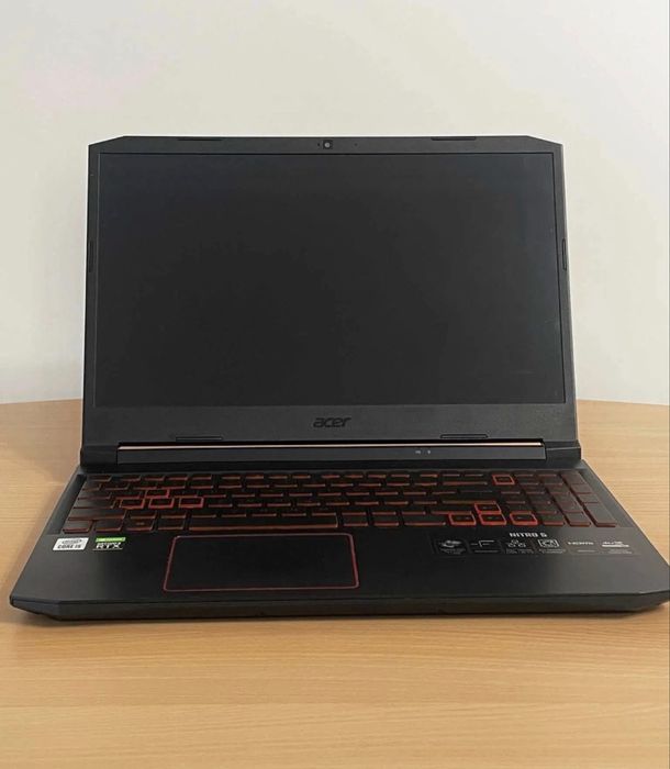 Acer Nitro 5  !!DEFECT!!