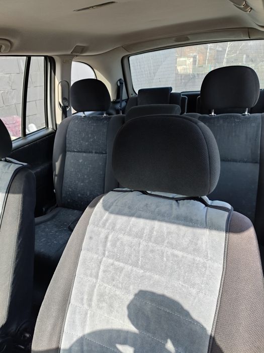 Продам Опель Зафира