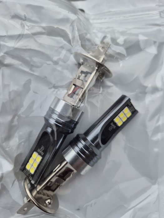 LED  крушки H7 и H1