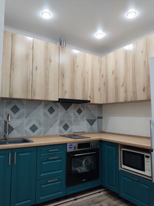 Продам кухонный гарнитур