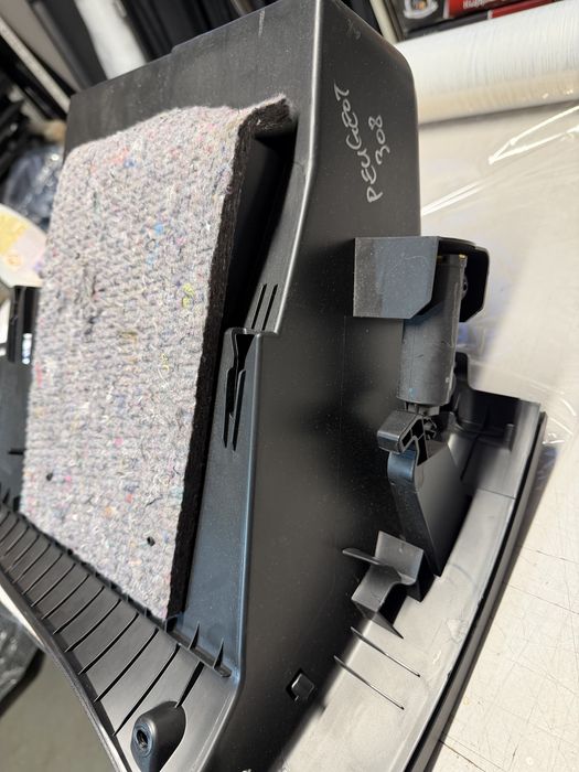 Torpedou peugeot 308