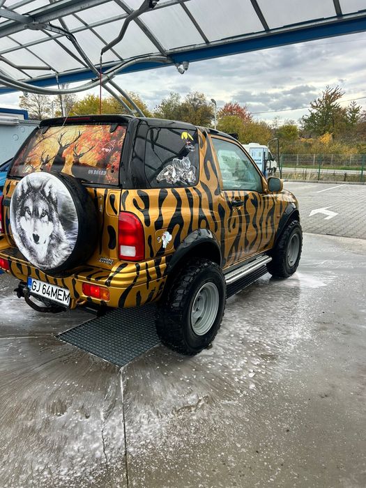 Suzuki Grand Vitara 2.0