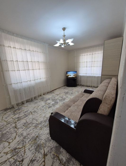 1/1/4 Буюк Ипак Йули метро,ориентир Музей Вооруженных сил,кирпич,38 м2