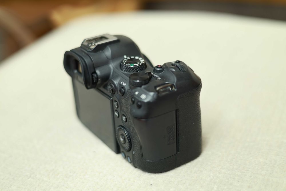 Canon EOS R6 Mark II