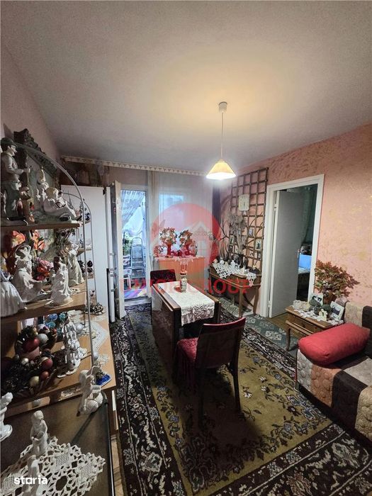 Apartament 3 Camere, Semidecomandat, Zona Piata Amzacea, Etaj 2 — fotografia 3