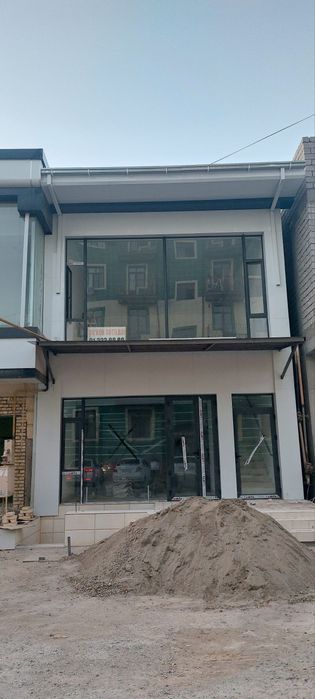 Тайер Бино сотилади центр жойда жойлашган