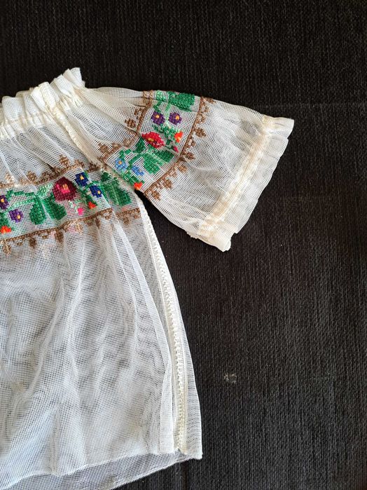 Ie traditonala,cusuta manual