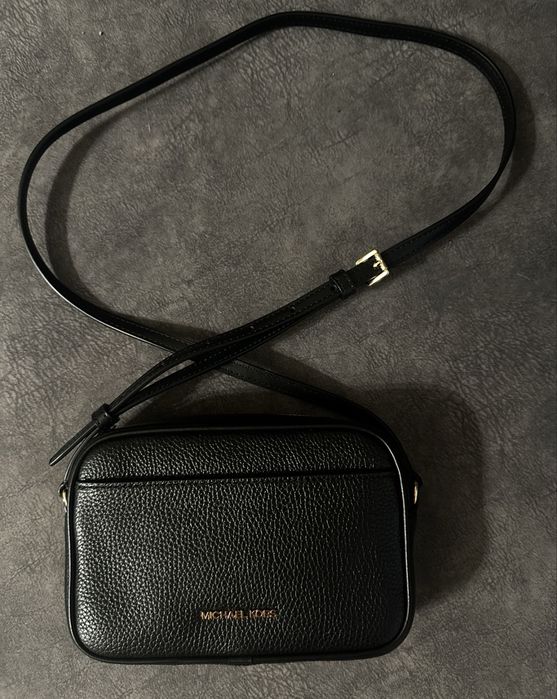 Продам оригинальную сумочку MICHAEL KORS