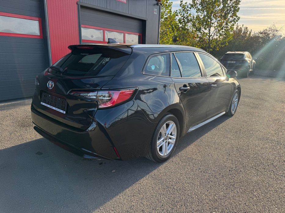TOYOTA Corolla 2021 — imagine 4