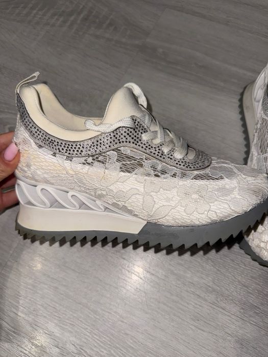 Дамски бели сникърси