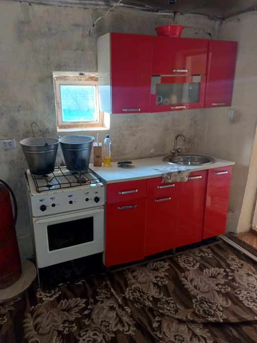 Ховли уй сотилади