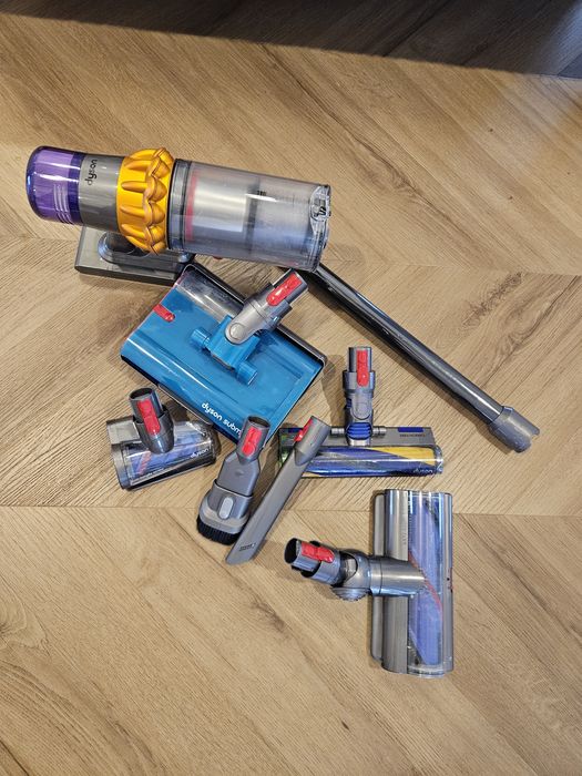 Aspirator Dyson Submarine V15s detect