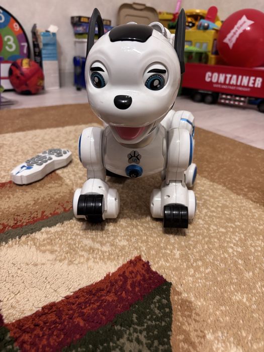 Игрушка собачка с пультом