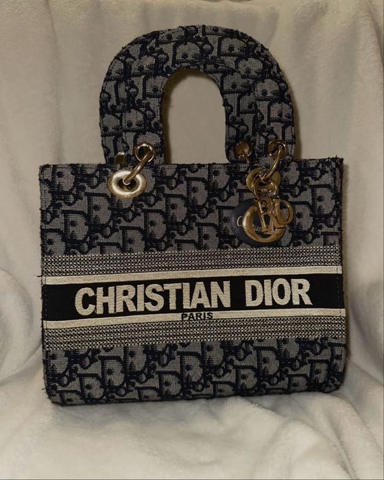 Маркова дамска лукозна чанта Dior