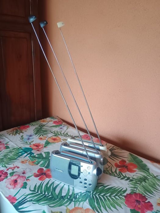 2Grundig prima boy 80 si unul grundig prima boy 100