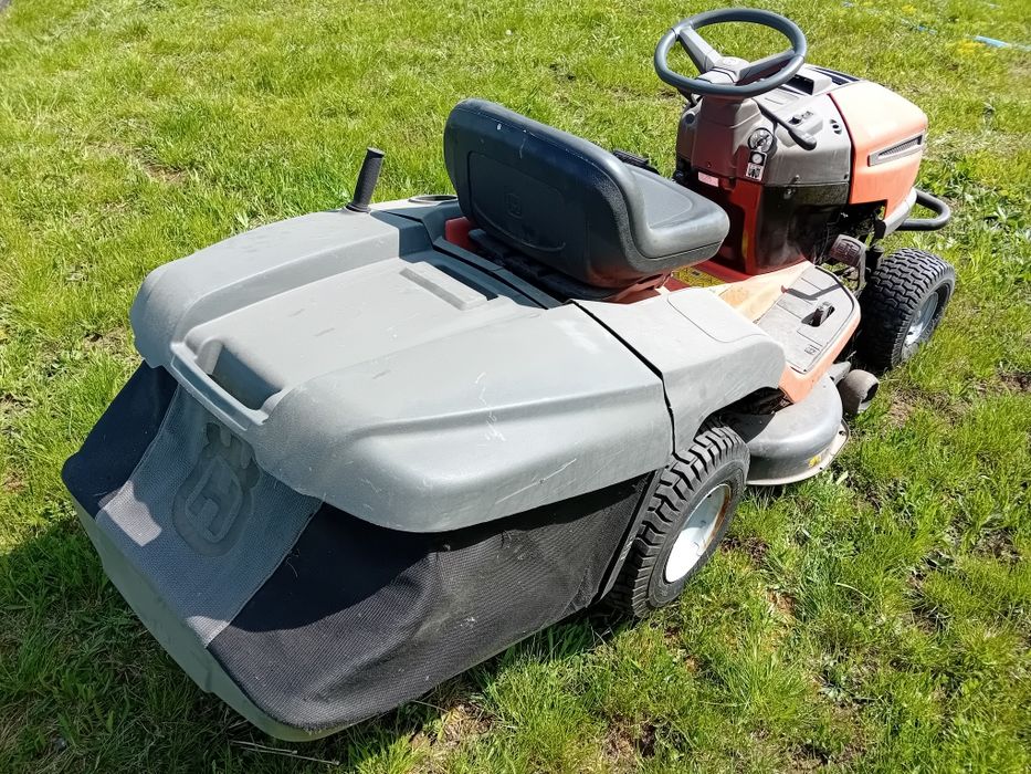 Tractoras tuns gazon iarba Husqwarna 16CP 500cc