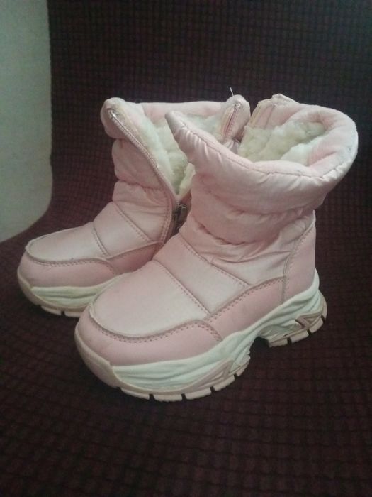 Отдам бесплатно сапожки