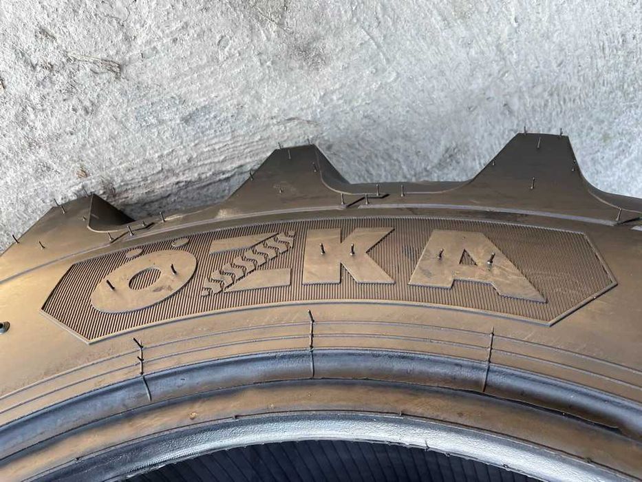 Anvelope Radiale tubeless 360/70 R24 Livrare rapdia Cauciucuri FIAT100