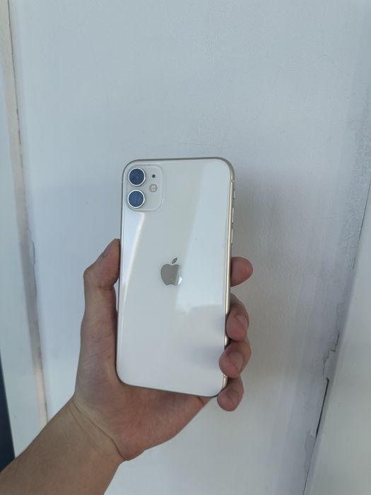 Продам Iphone 11 айфон