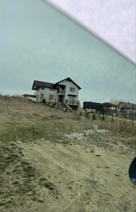 Teren intravilan Lebada Rai