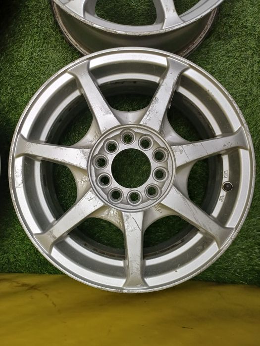 Диски R15 5x114.3 и 5×108 на Toyota и другие.