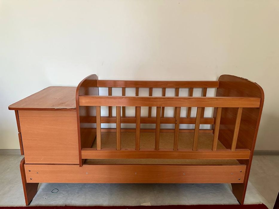 Детская кроватка б/у в идеальном состоянии