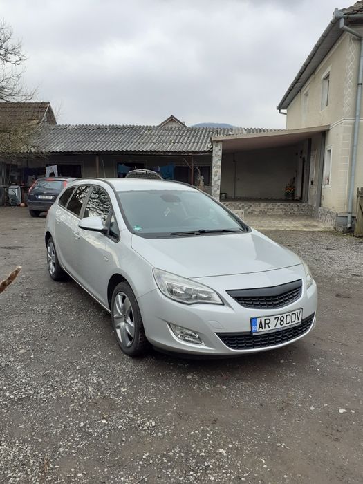 Opel  astra j  1.7 cdti  euro 5