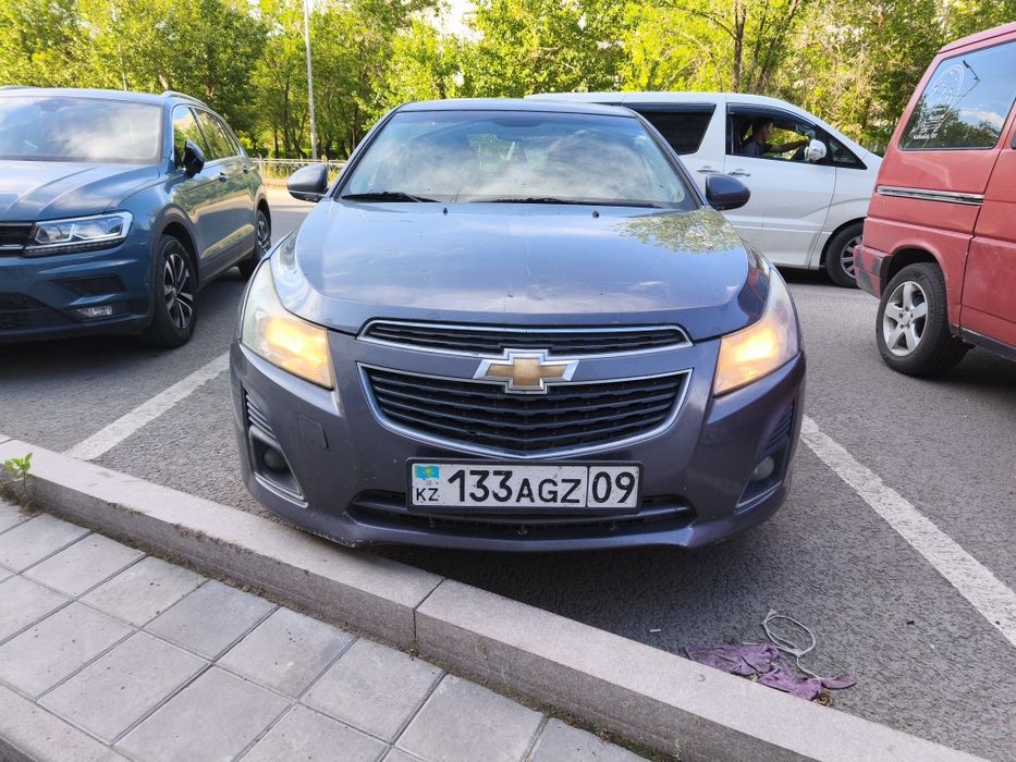 Шевроле Круз продам