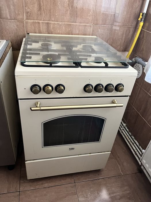 Aragaz Beko utilizat