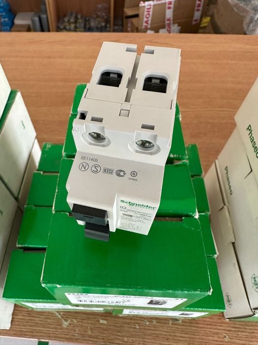 Intrerupator Diferential Tip AC Schneider Electric ID 2P 63A 30mA