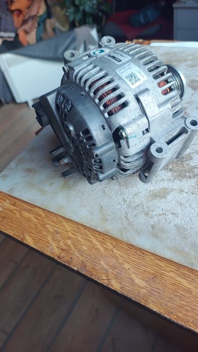 Алтернатор за Мерцедес . Проверен .