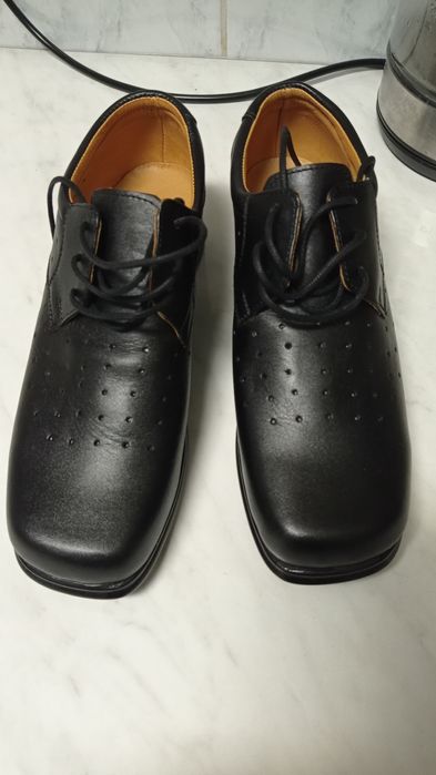 Pantofi dama ,piele naturala masura 39