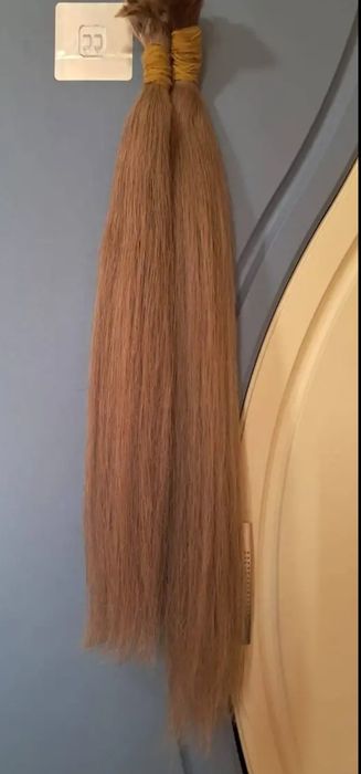 Продам натуральные волосы для наращивания .