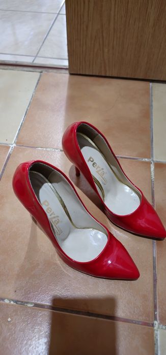 Pantofi toc stiletto