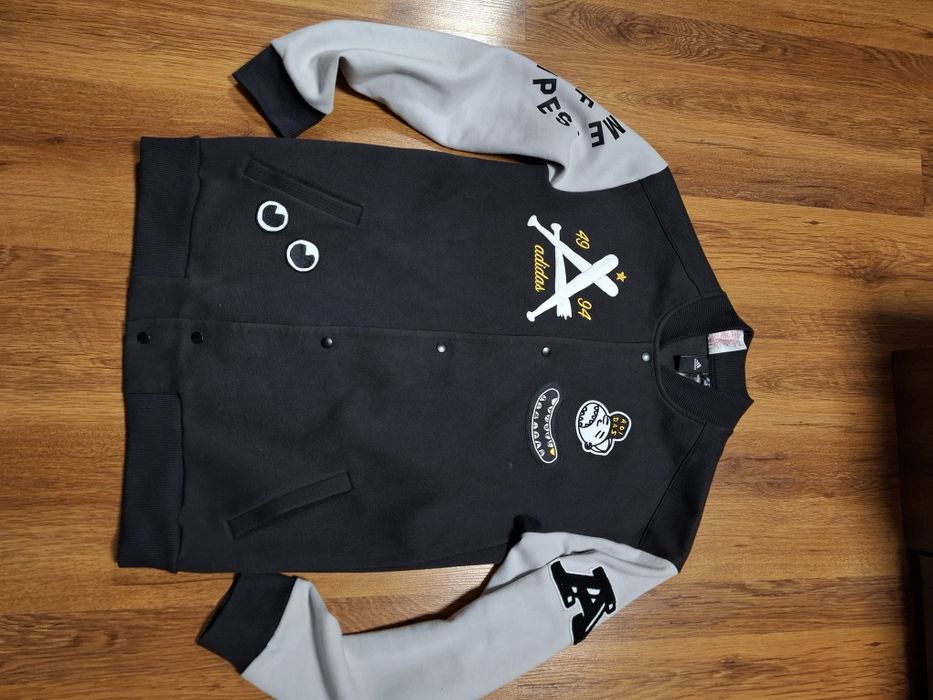 Adidas мъжко яке M размер.