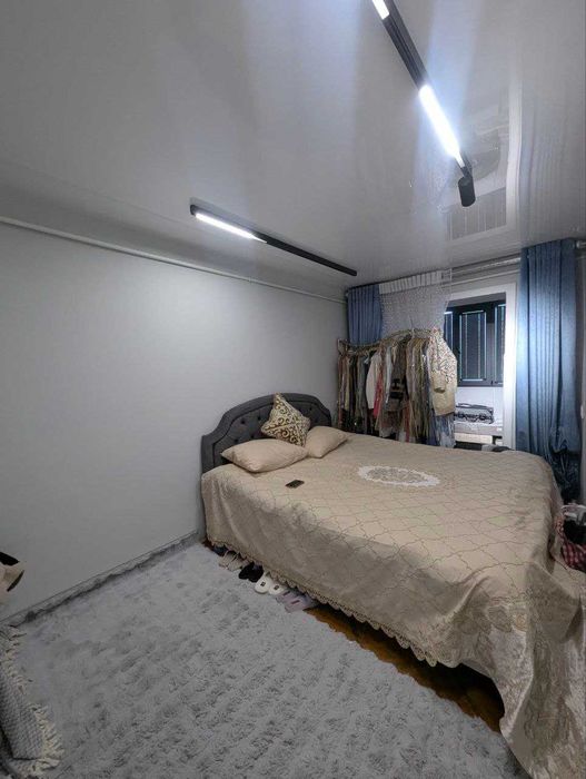 Срочно! Продаю 4+1/5/5 на улице БИЙ 3 минуты до метро