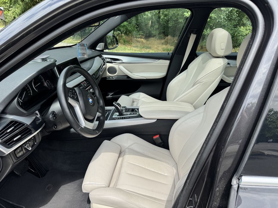 * BMW X5 F15 30d xDrive Exclusive**