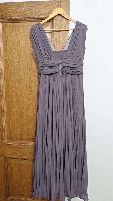 Продам платье нарядное вечернее