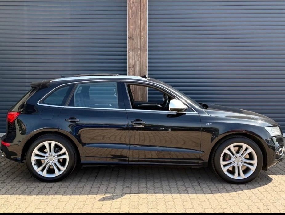 Audi SQ5 ,313кс.