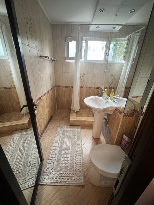 Apartament cu 2 camere de inchiriat