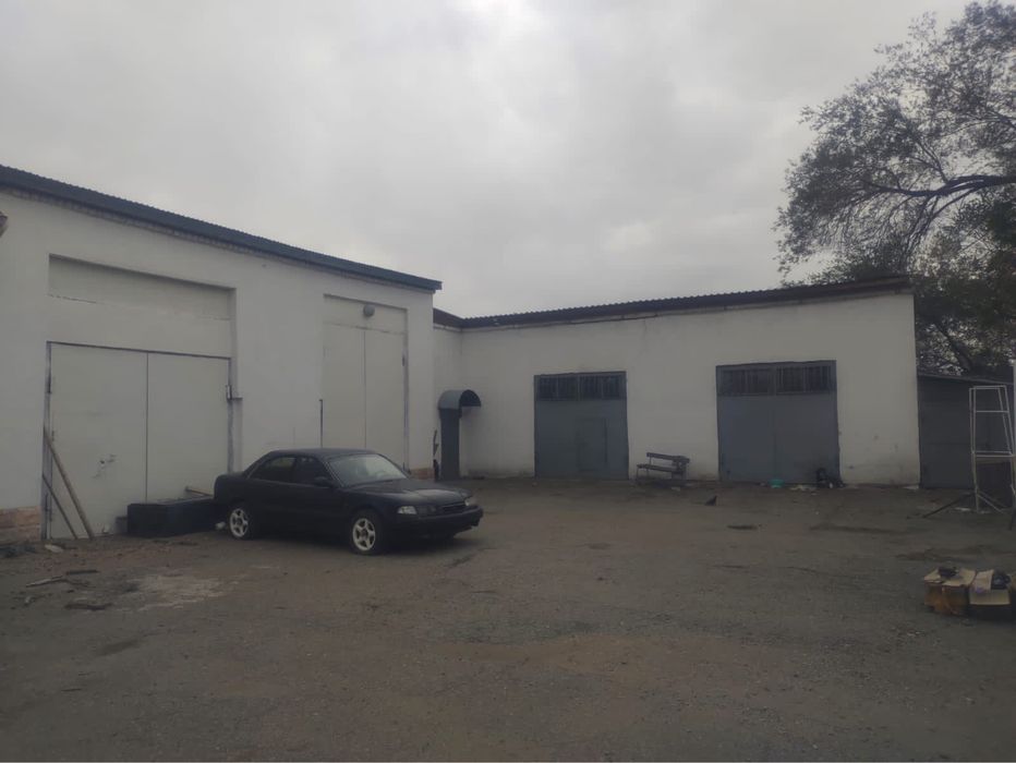 Продав автосервис