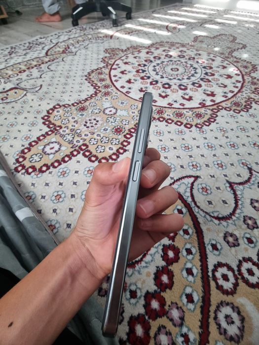 Продам HUAWEI 10 SE