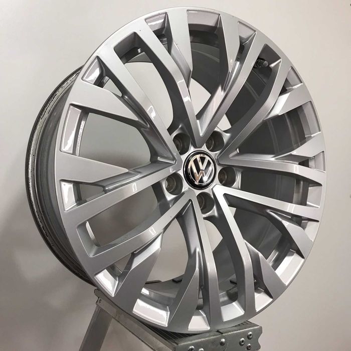 Jante VW Touareg III R18 TVA19%  Audi A5 Q5