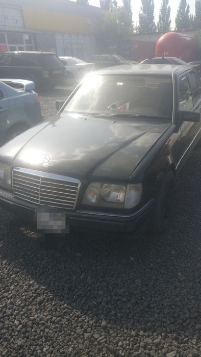 Продам Мерседес w124