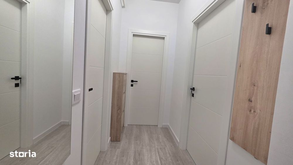 Apartament 1 camera/ Prima închiriere 300 euro + 30 euro parcare.