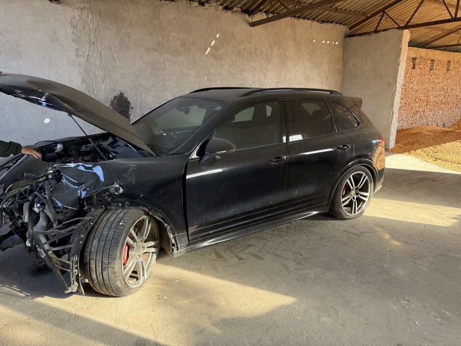 Porsche Cayenne 4.2 diesel