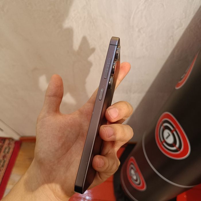 Samsung s24 8/128