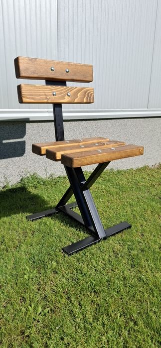 Стол от прахово боядисан метален профил