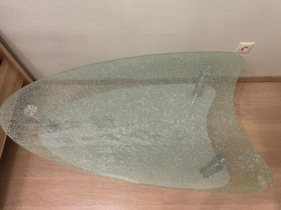 Хрустальный журнальный столик